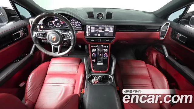 Porsche Cayenne 2020 thumb 7