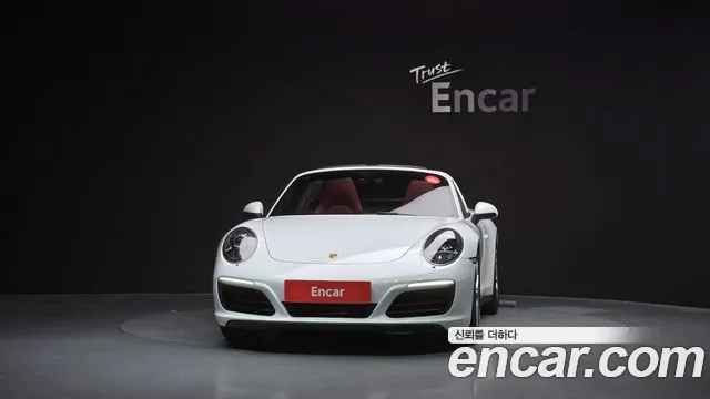 Porsche 911 2016 thumb 3