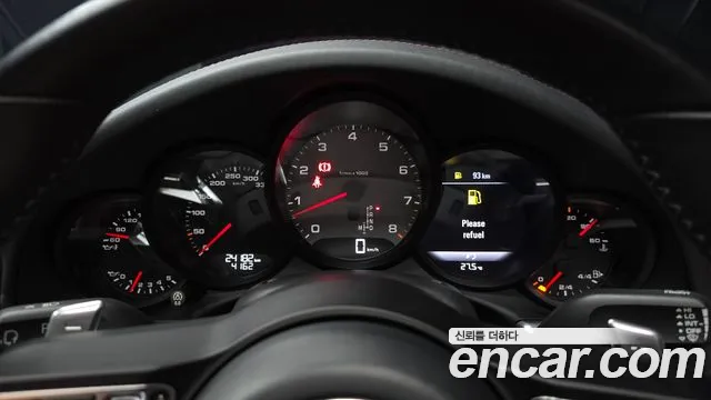 Porsche 911 2016 thumb 8
