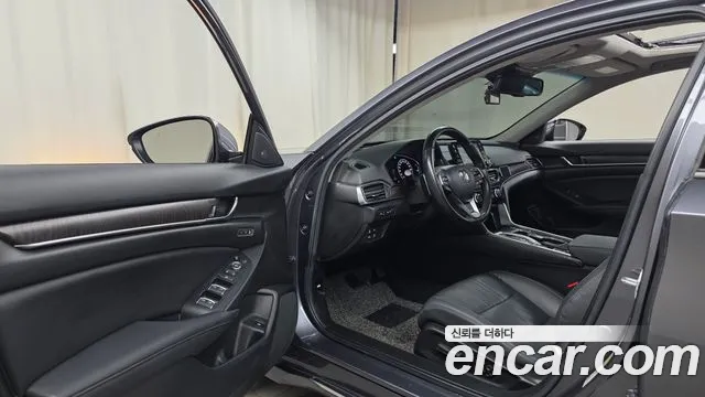 Honda Accord 2021 thumb 10