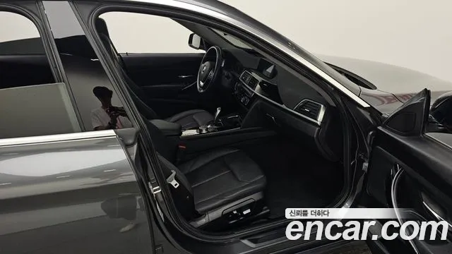 BMW Gran Turismo 2020 thumb 10