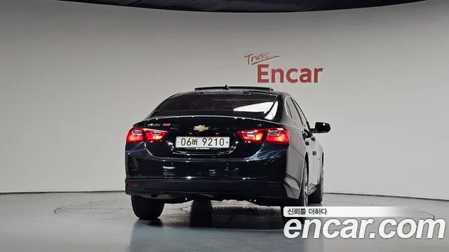 Chevrolet Malibu 2017 thumb 3
