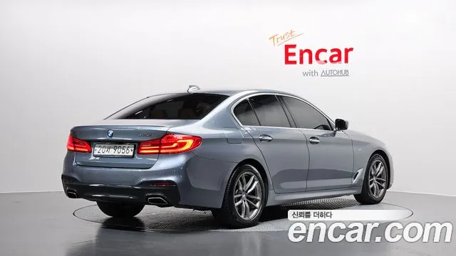 BMW 5 серии 2017 thumb 2
