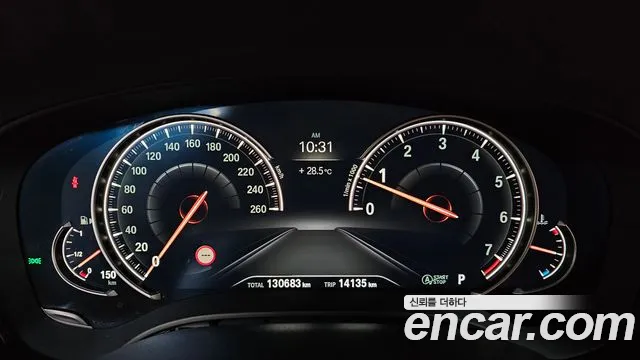 BMW 5 серии 2017 thumb 8