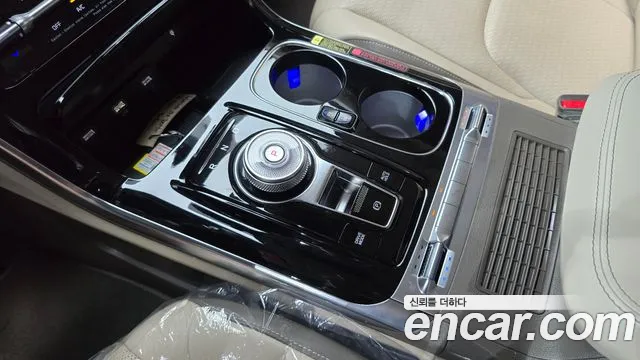 Kia Carnival 2023 thumb 9