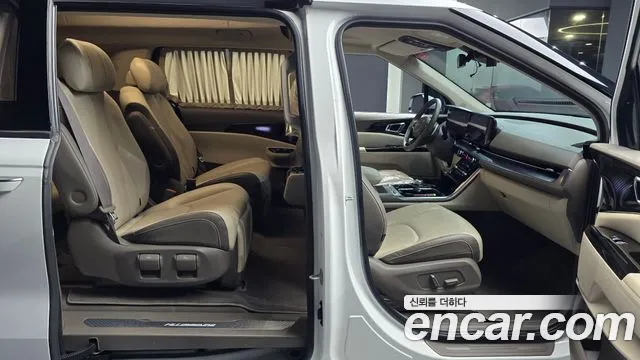 Kia Carnival 2023 thumb 11
