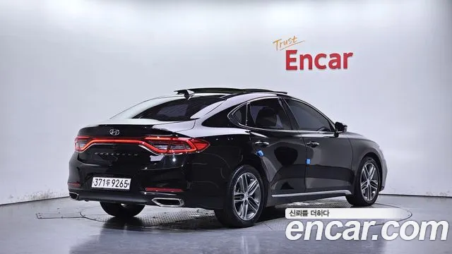 Hyundai Grandeur 2017 thumb 2