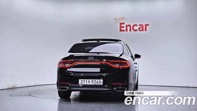 Hyundai Grandeur 2017 thumb 4