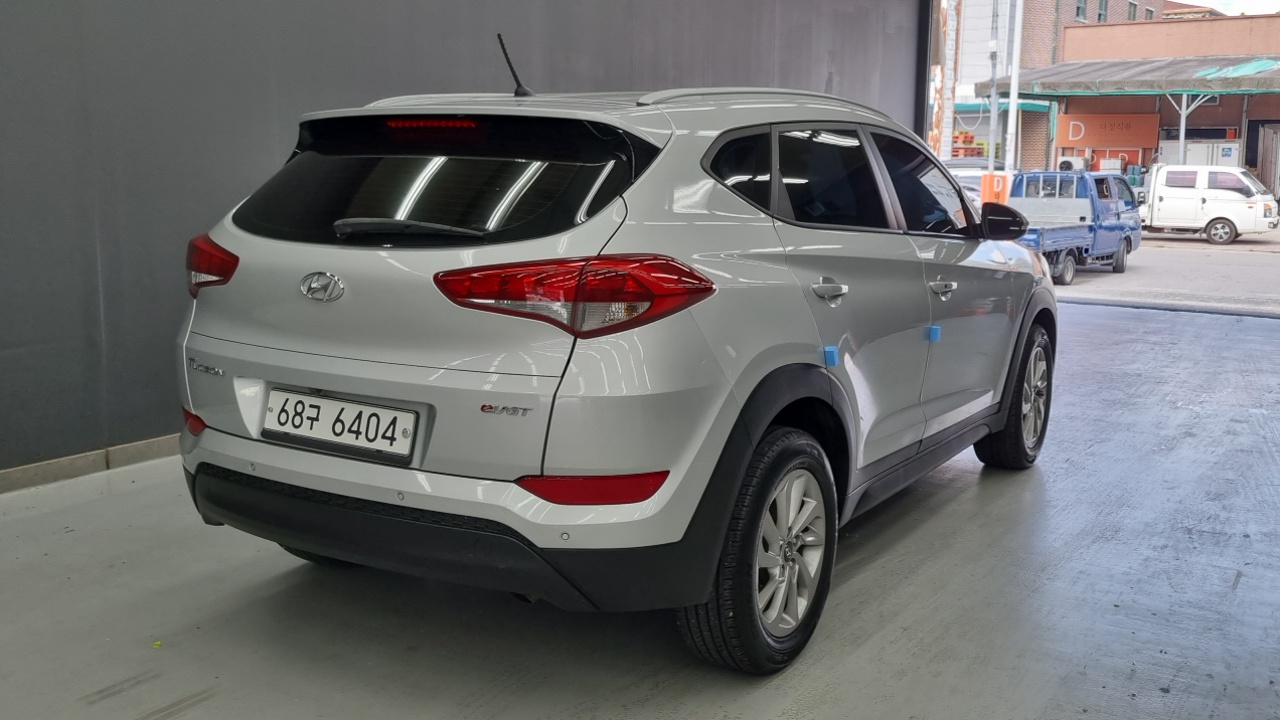 Hyundai Tucson 2015 thumb 2