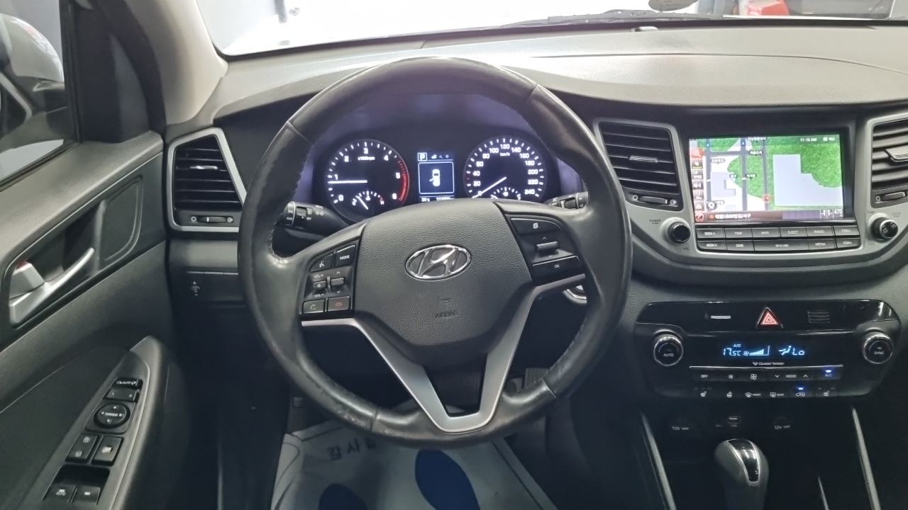 Hyundai Tucson 2015 thumb 9