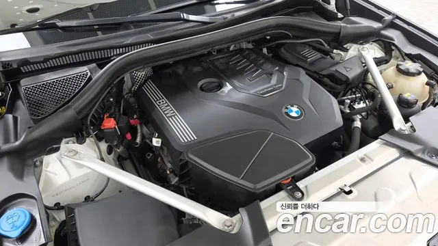 BMW X4 2020 thumb 6