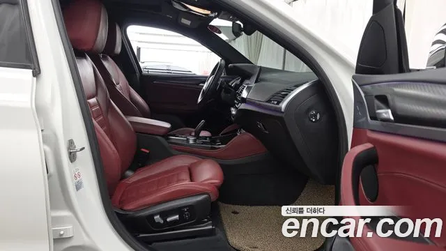 BMW X4 2020 thumb 11