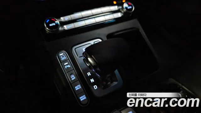 Genesis G90 2020 thumb 8