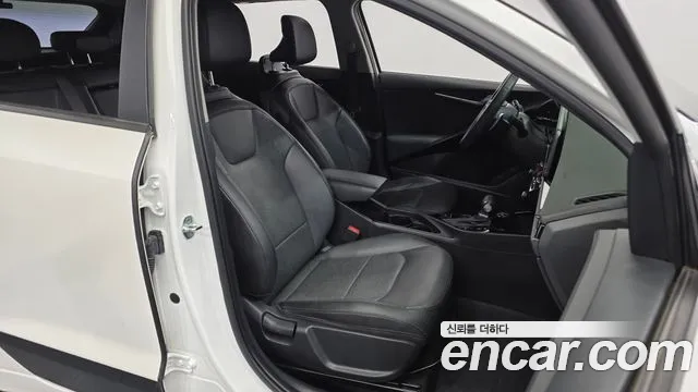 Kia Niro 2022 thumb 12