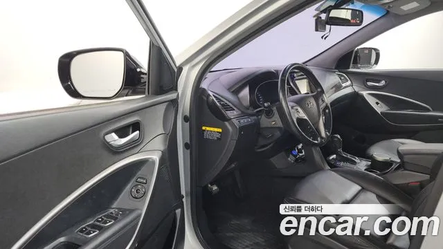 Hyundai Santa Fe 2013 thumb 10