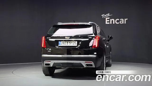 Cadillac XT5 2020 thumb 4