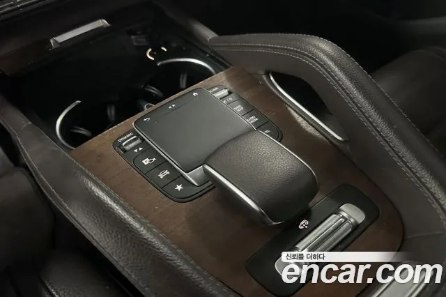 Mercedes-Benz GLE 2020 thumb 9