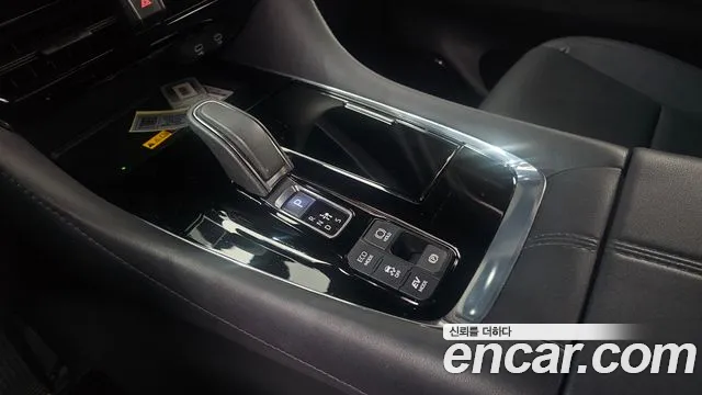 Toyota Alphard 2023 thumb 9