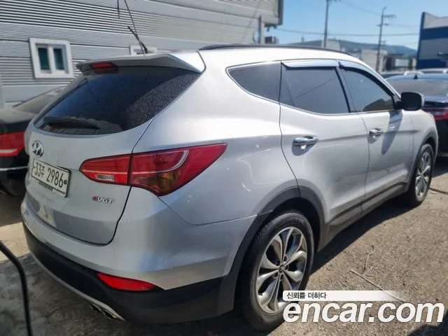 Hyundai Santa Fe 2014 thumb 4