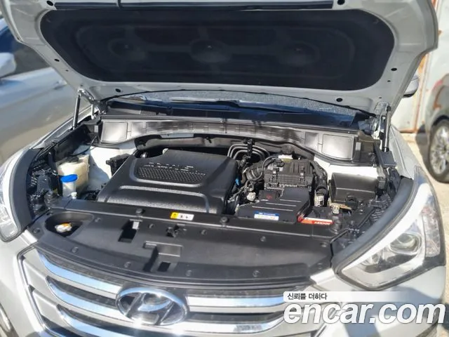 Hyundai Santa Fe 2014 thumb 6