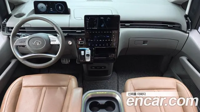 Hyundai Staria 2023 thumb 7