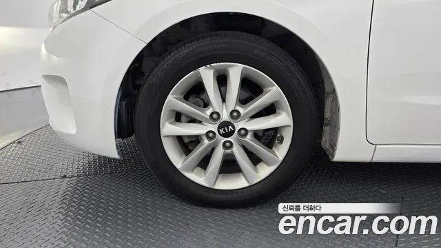 Kia K3 2016 thumb 5