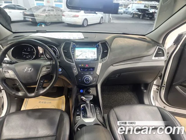 Hyundai Santa Fe 2015 thumb 7