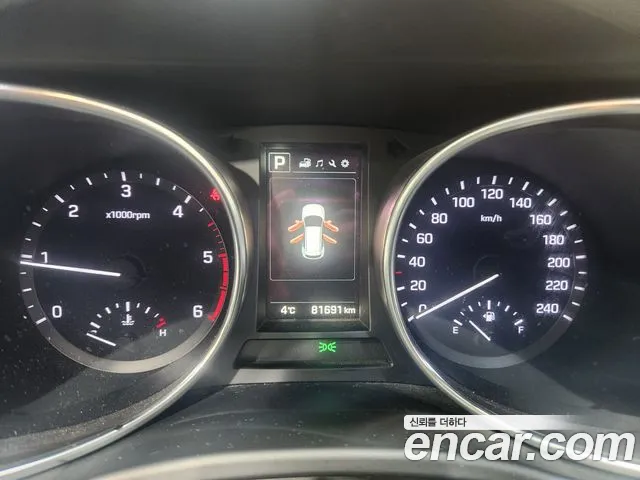 Hyundai Santa Fe 2015 thumb 8