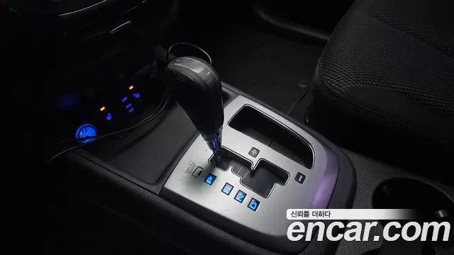 Hyundai Santa Fe 2011 thumb 9