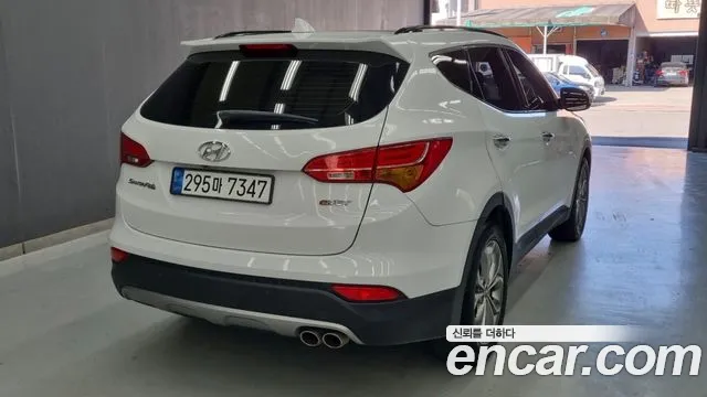 Hyundai Santa Fe 2015 thumb 2