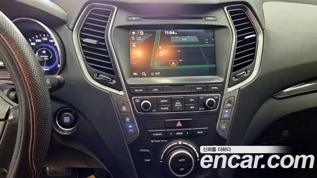 Hyundai Santa Fe 2015 thumb 10