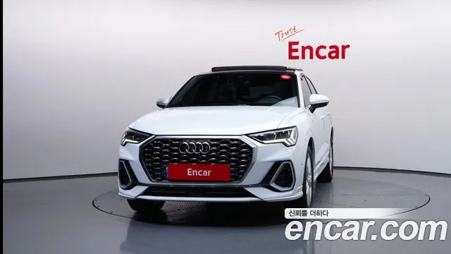 Audi Q3 2022 thumb 3