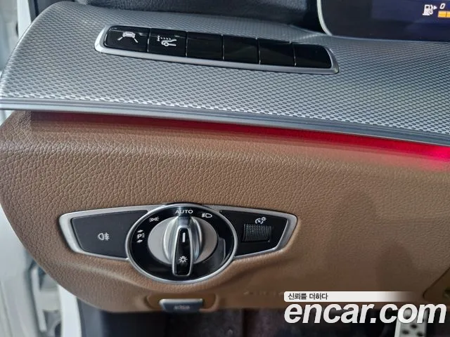 Mercedes-Benz E-Класс 2018 thumb 9