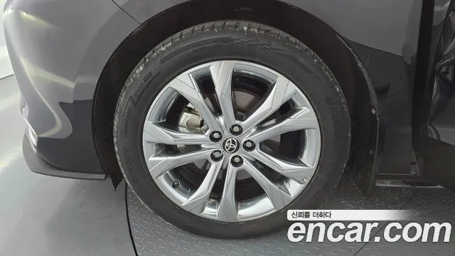 Toyota Sienna 2022 thumb 5