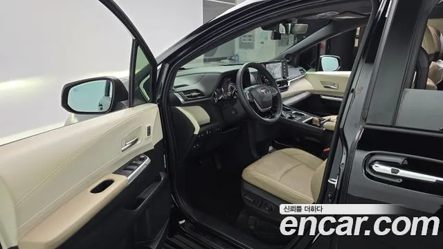 Toyota Sienna 2022 thumb 10