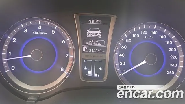 Hyundai Grandeur 2013 thumb 11