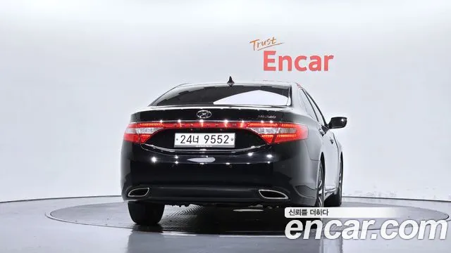 Hyundai Grandeur 2011 thumb 3