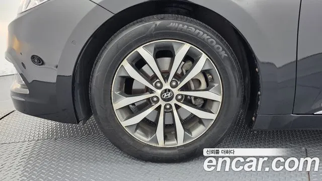 Hyundai Grandeur 2011 thumb 4