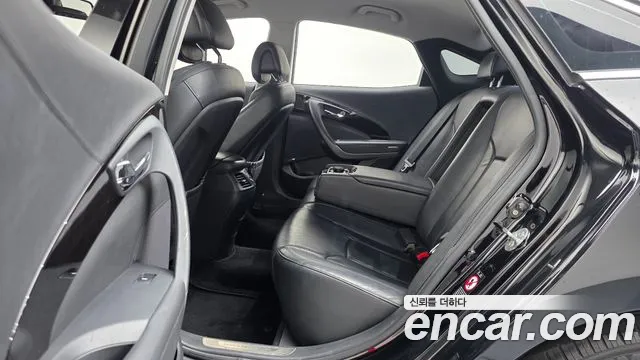 Hyundai Grandeur 2011 thumb 10