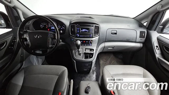 Hyundai Starex 2017 thumb 6