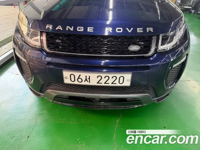 Land Rover Range Rover Evoque 2018 thumb 5