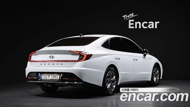 Hyundai Sonata 2021 thumb 2