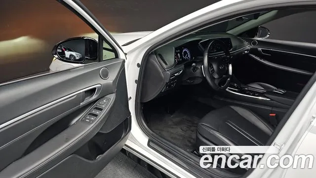 Hyundai Sonata 2021 thumb 10