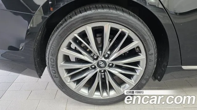 Hyundai Grandeur 2018 thumb 5