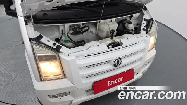 Dongfeng Xiaokang C35 2018 thumb 5