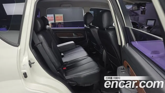 KG_Mobility_Ssangyong Rexton 2015 thumb 11