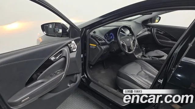 Hyundai Grandeur 2013 thumb 10
