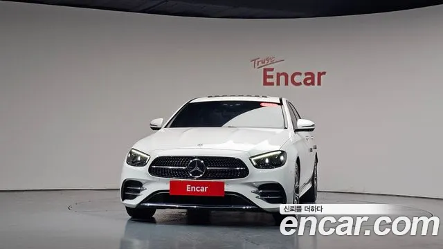 Mercedes-Benz E-Класс 2020 thumb 2