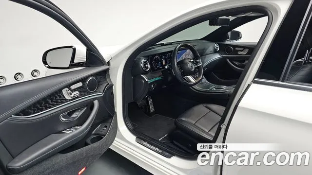 Mercedes-Benz E-Класс 2020 thumb 9
