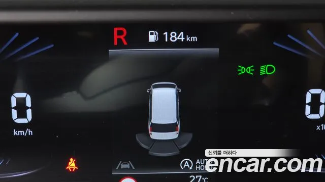 Hyundai Staria 2021 thumb 12